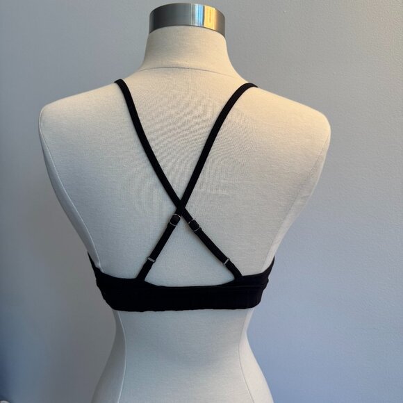 Alo Sports Bra - Picture 2 of 2